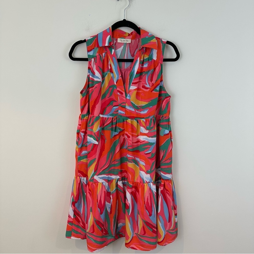 Doe & Rae Abby Abstract Printed V-Neck Dress Multi Color Size Small Women's